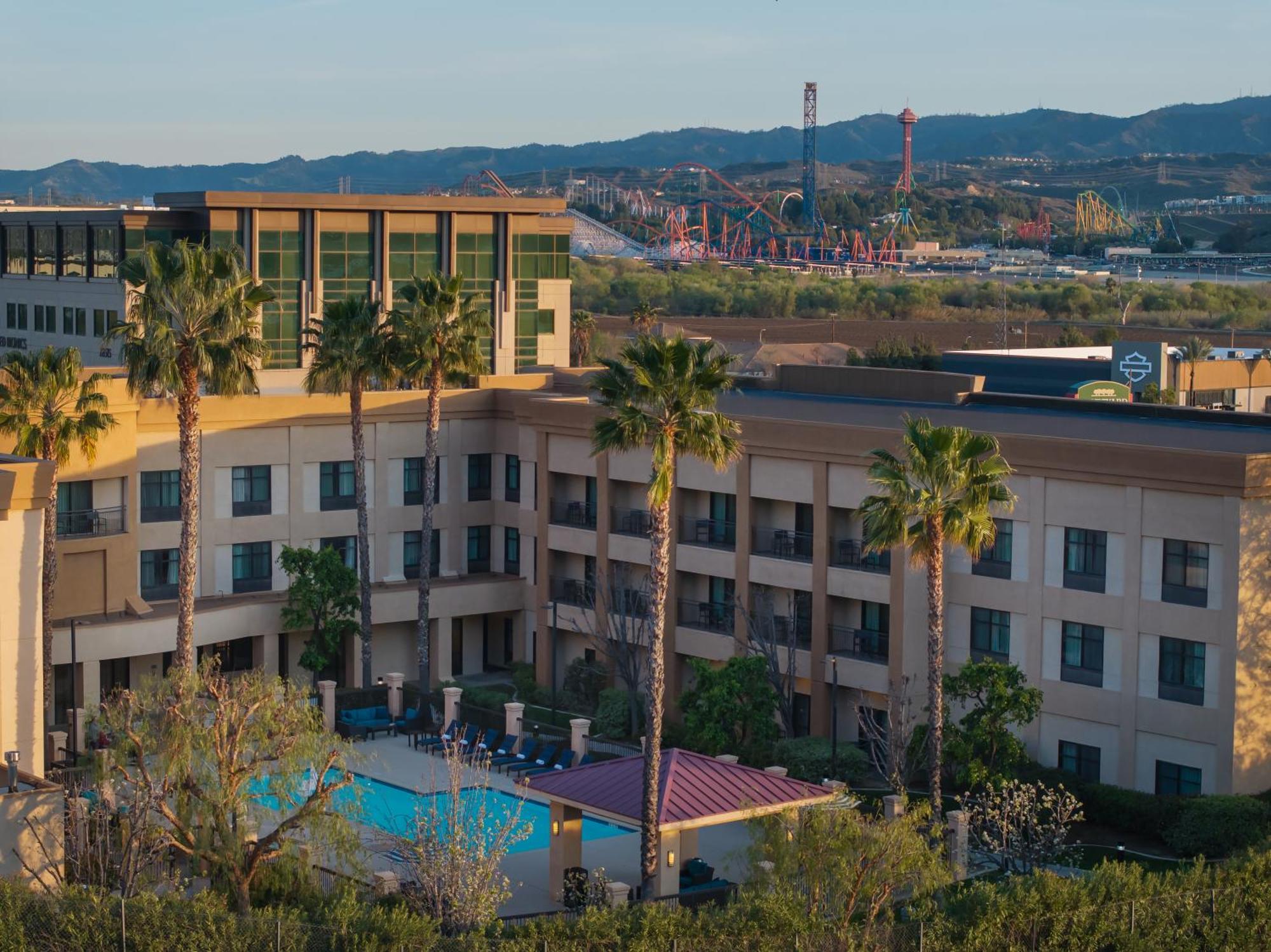 Hotel Courtyard By Marriott Santa Clarita Valencia Exterior foto
