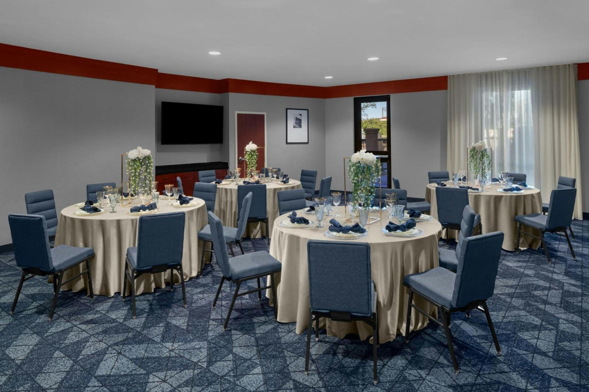 Hotel Courtyard By Marriott Santa Clarita Valencia Exterior foto