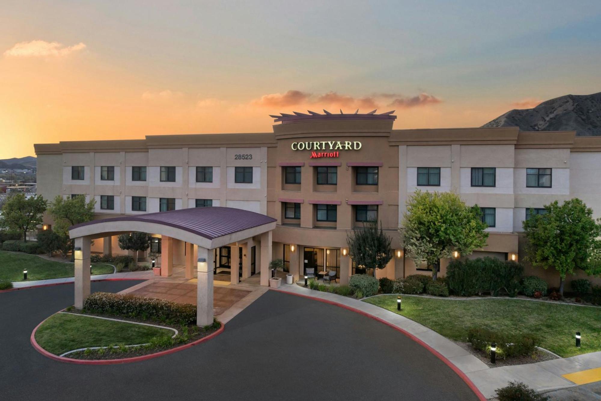 Hotel Courtyard By Marriott Santa Clarita Valencia Exterior foto